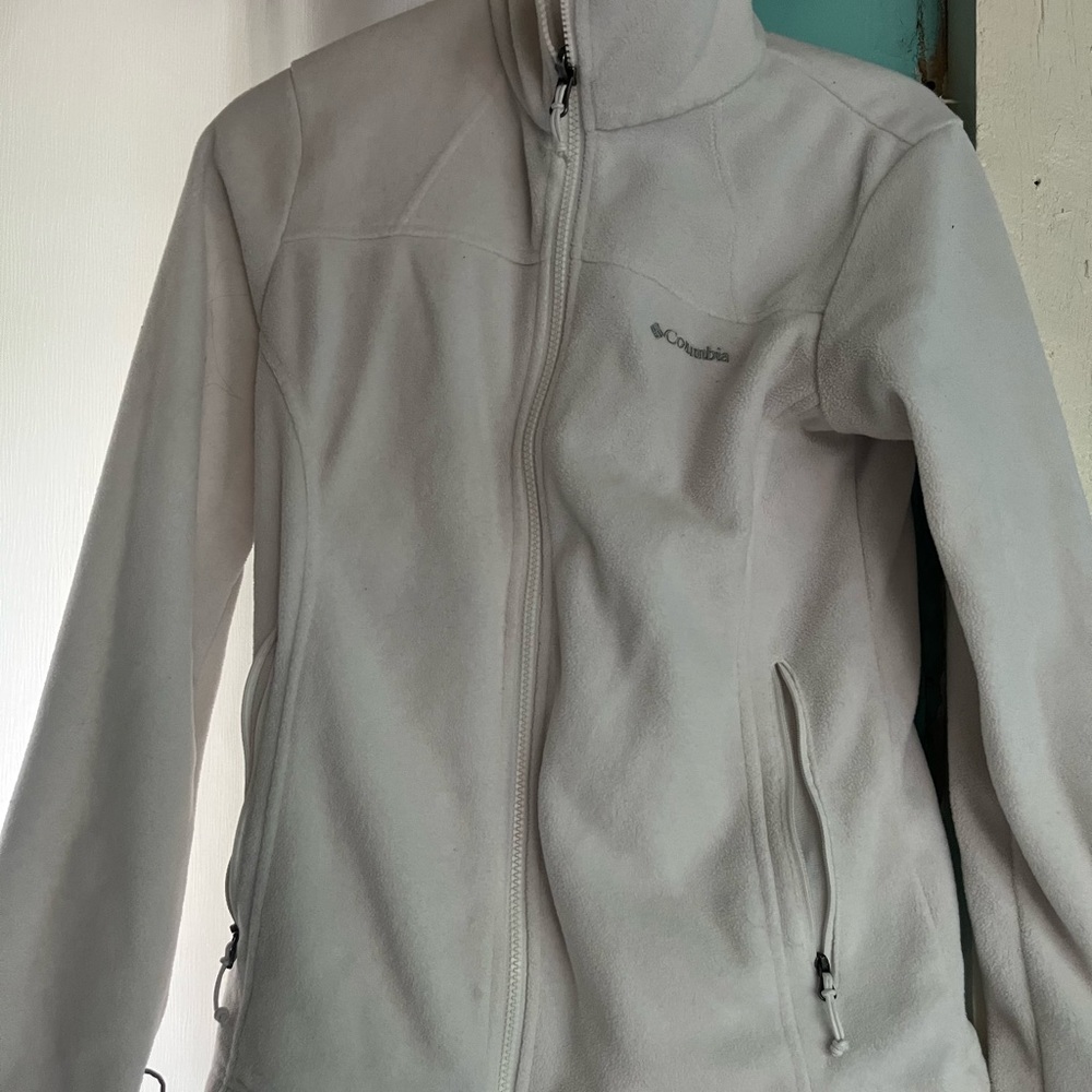 White Columbia zip up